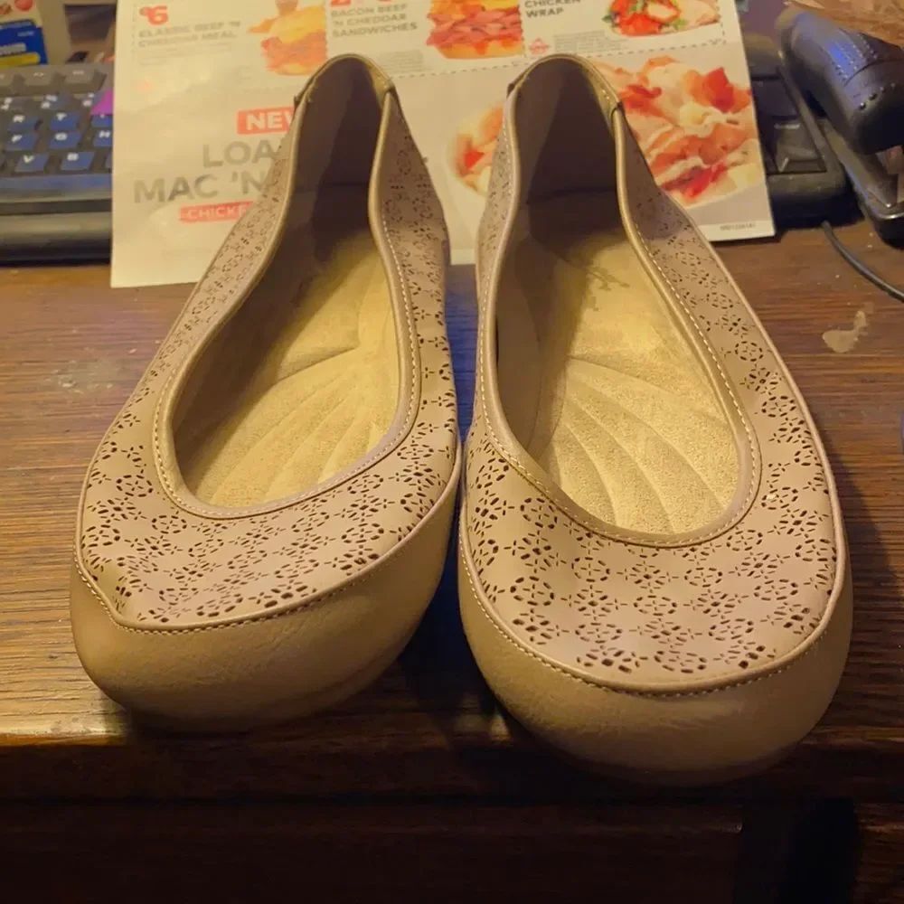 Easy Street Loafers sz. 9 M